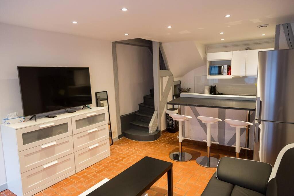 Maison De Ville Calme Rouen St.Paul 2Ch Proche Chu Eksteriør bilde